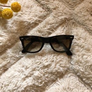 Ray-Ban tortoise wayfarers